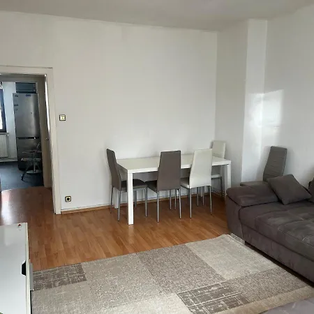 Apartment Hannover Apartment *